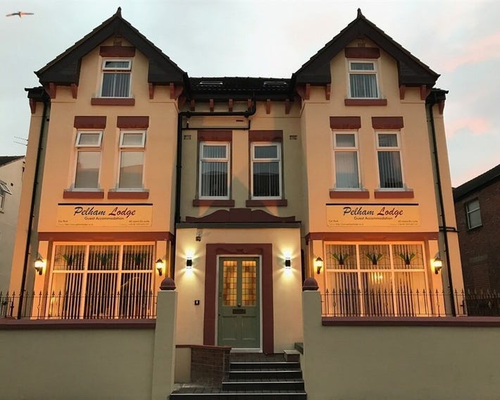 Pelham Lodge