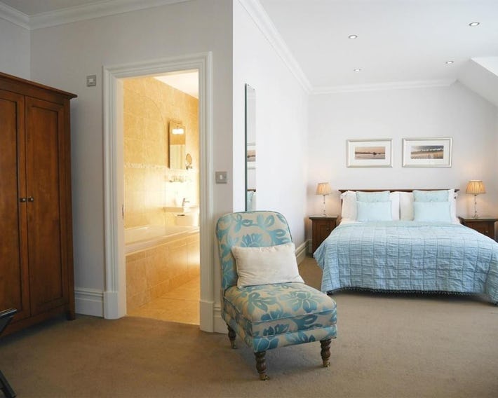 Redstone Guest House