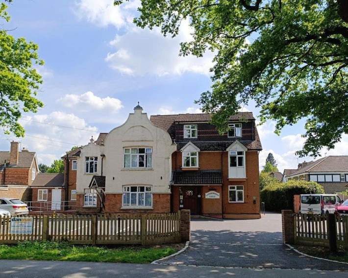 Gainsborough Lodge