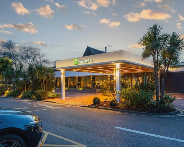 Holiday Inn Reading South M4 Jct 11 by IHG