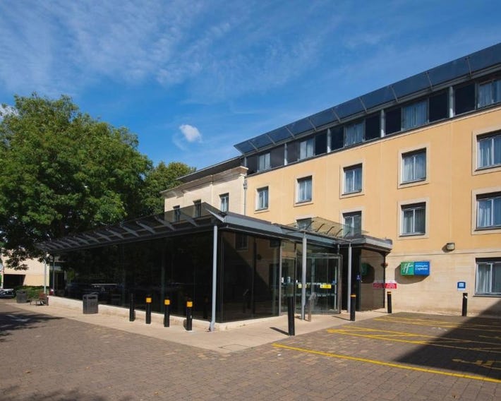 Holiday Inn Express Bath by IHG