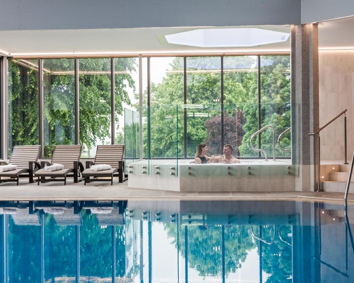 Blunsdon House Hotel