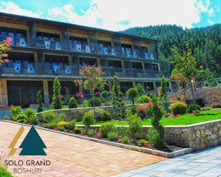 Solo Grand Boshuri Hotel Wellness Resort