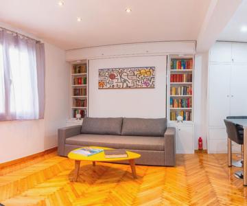 Martin's Akropolis Studio