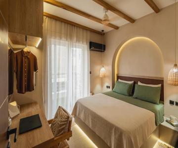 Rustic Boutique Apartment With Live Olive Tree & Private Parking