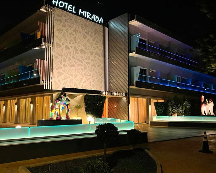 Mirada Hotel