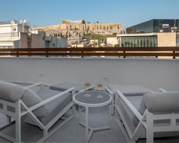 Acropolis Golden Suites by GHH