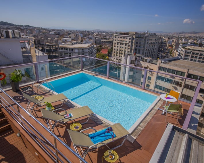 Novus City Hotel
