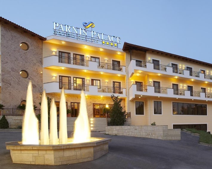 Parnis Palace Hotel