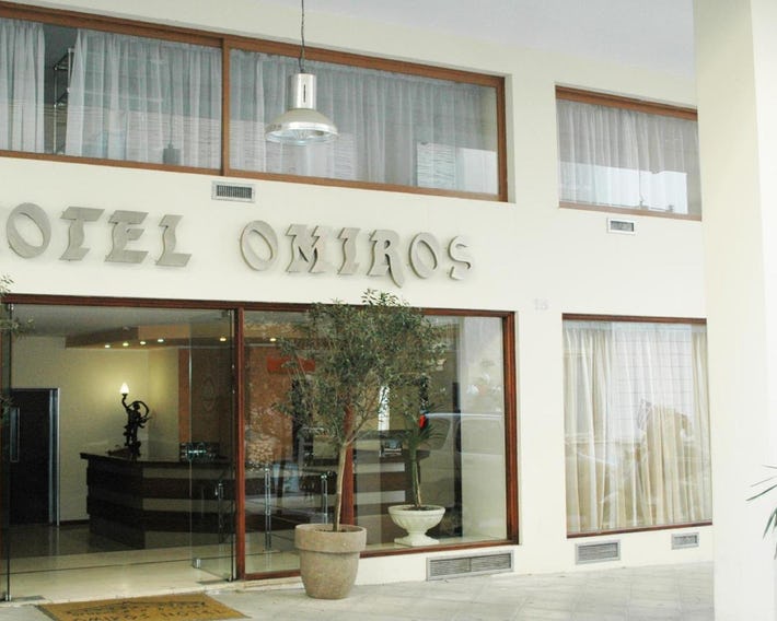Omiros Hotel