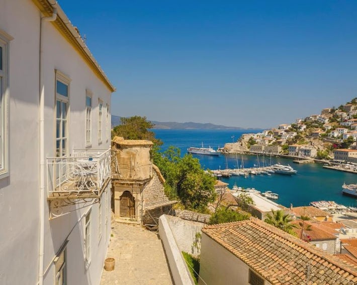 Hydra Hotel