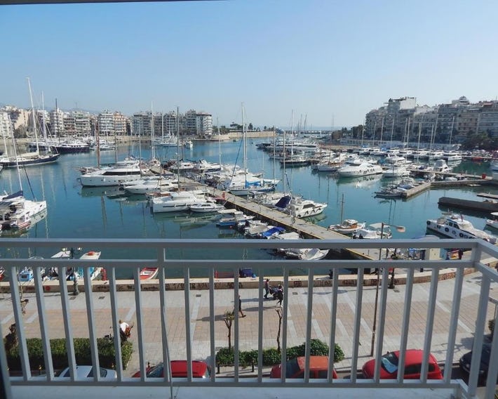ATHENS RIVIERA SEA VIEW APARTMENT