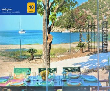 Private Beachfront House Irene Mare, Serene Views