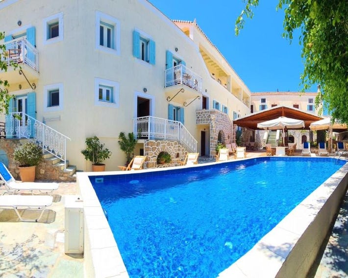Kastro Hotel