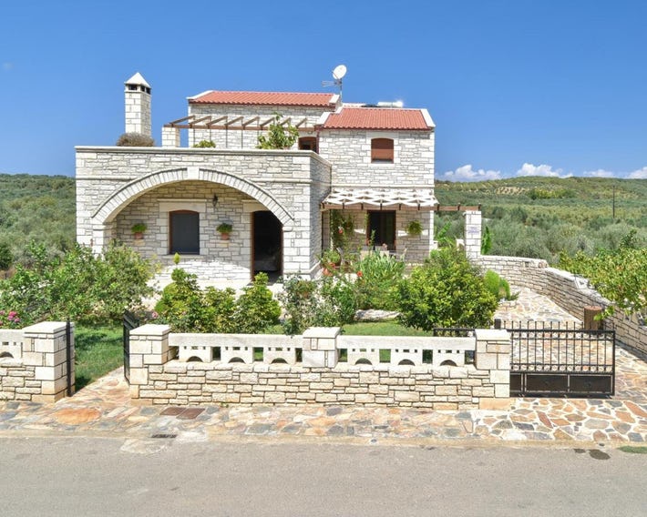 Villa Ahlades