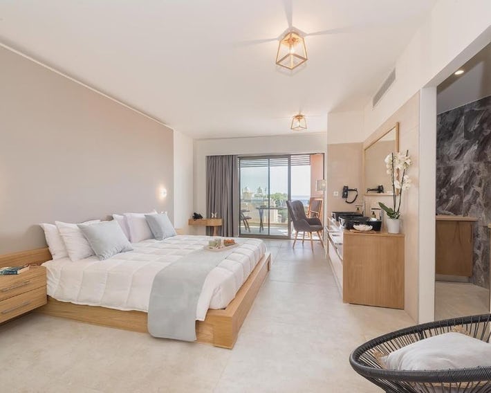 Lilium Luxury Suites