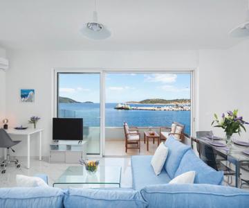 Sea View Bliss 2BR Agios Nikolaos WiFi