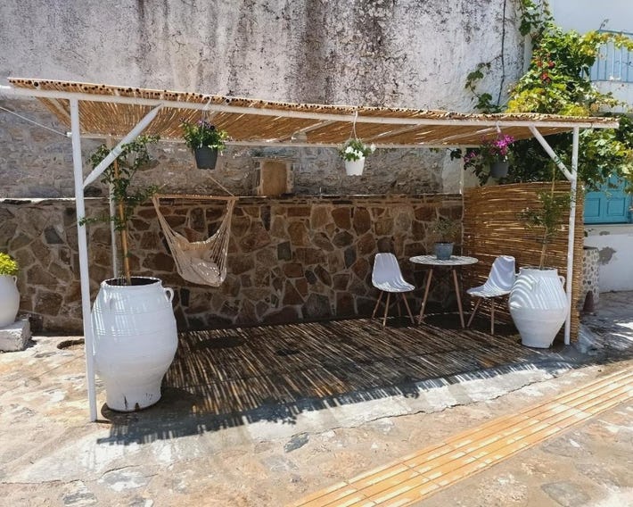 AkoumiaStudio