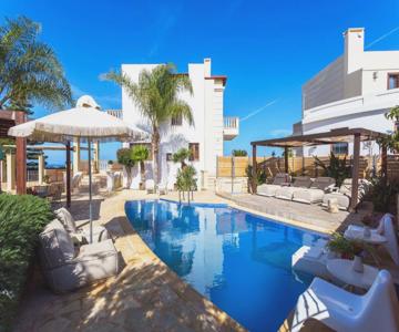 Sunshine Villa with Private Pool by Estia