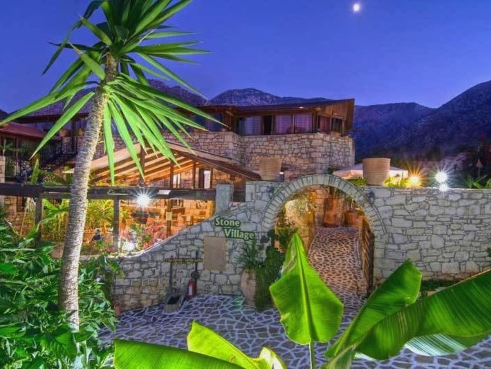 Stone Village Hotel Apartments