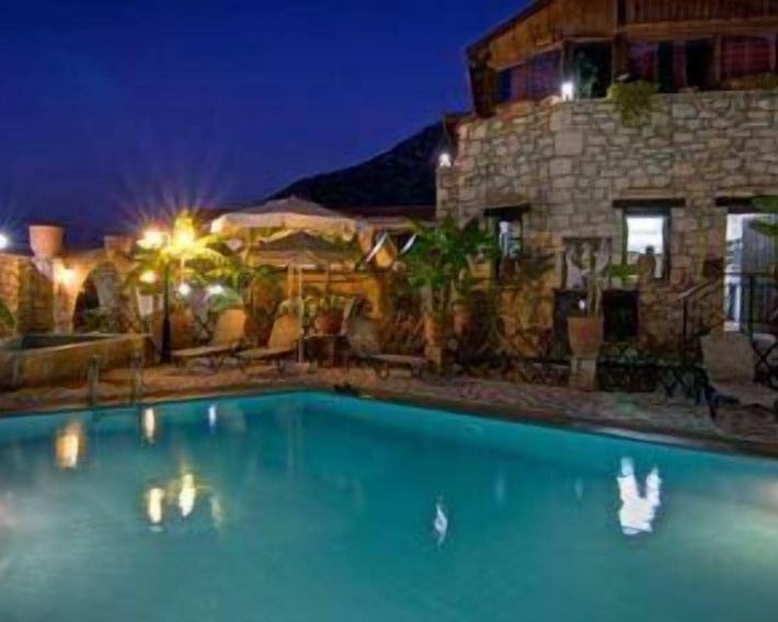 Stone Village Hotel Apartments