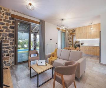 Kozilis Villas, By IdealStay Experience