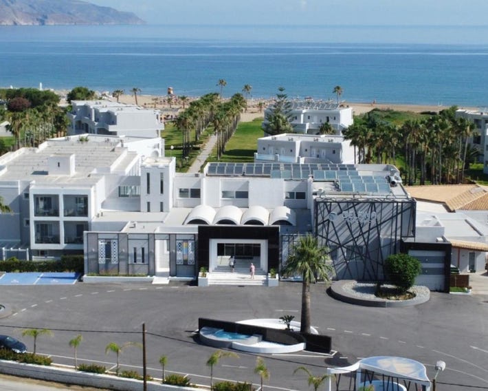 Delfina Tropic Beach