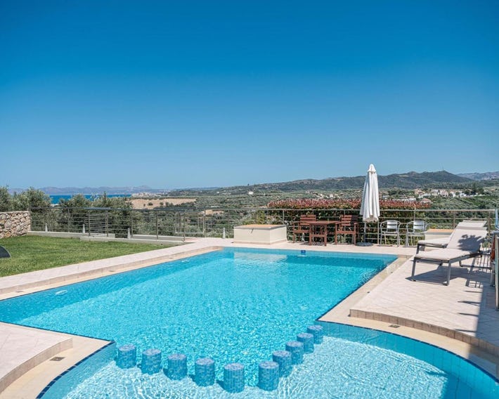 Villa Athinais