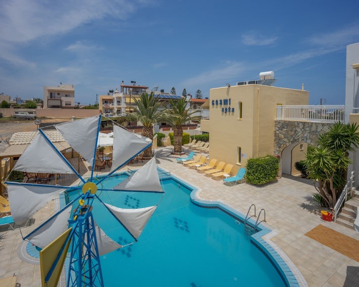 Cosmi Apartments By Estia