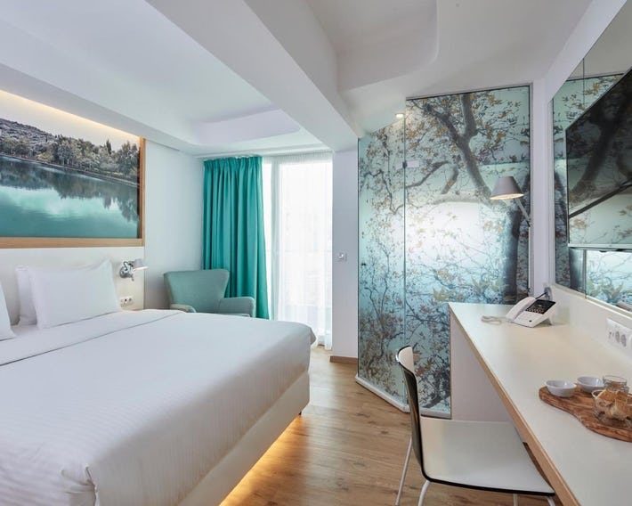 Olive Green Hotel