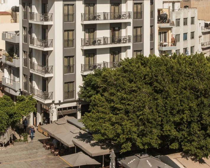 Metropole Urban Hotel