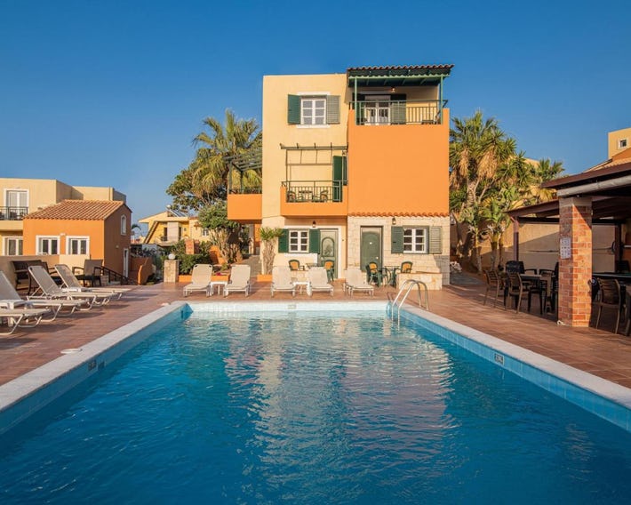 Golden Valentin Apartments
