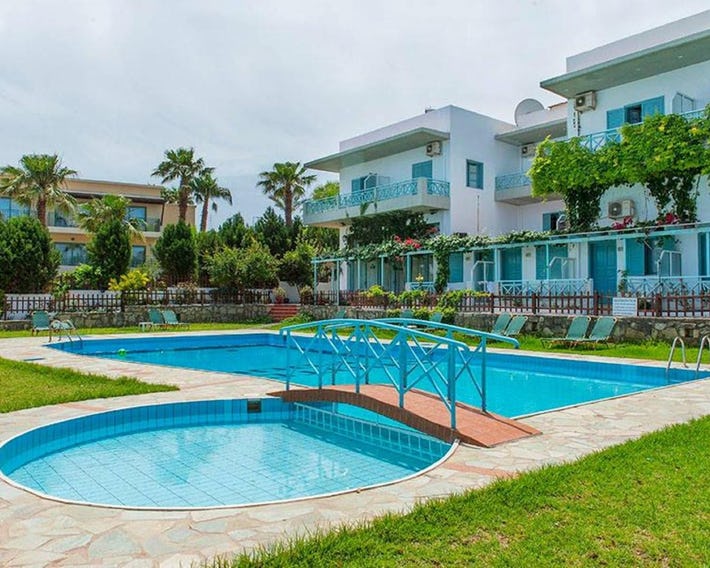 Anatoli Apartments