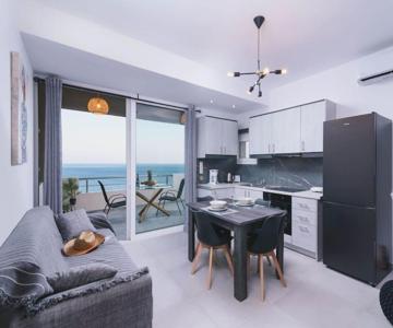 Stella Apartment