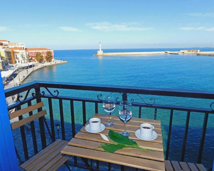 Lucia Hotel