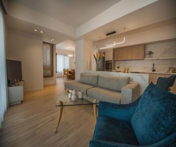 Arvacay Luxury Home