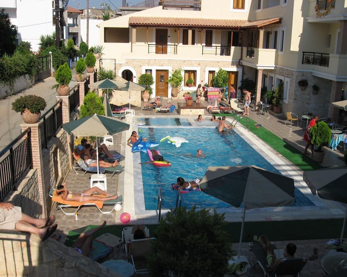 Apollo City Hotel