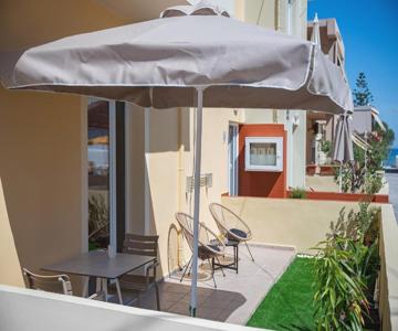 Rosmaris Apartments
