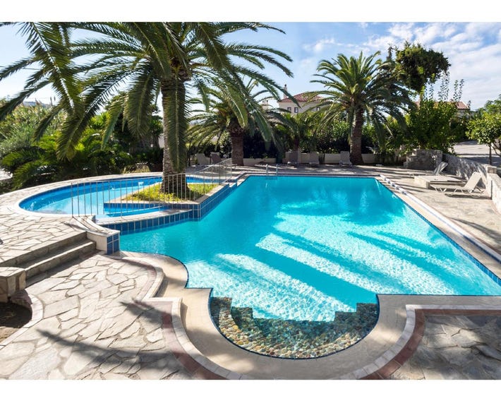 Maria Suites