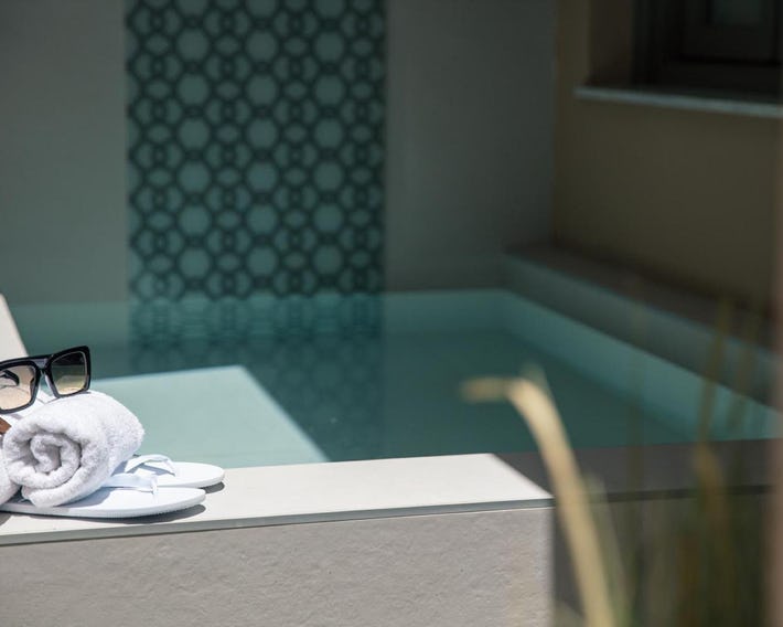 Gateway Suites