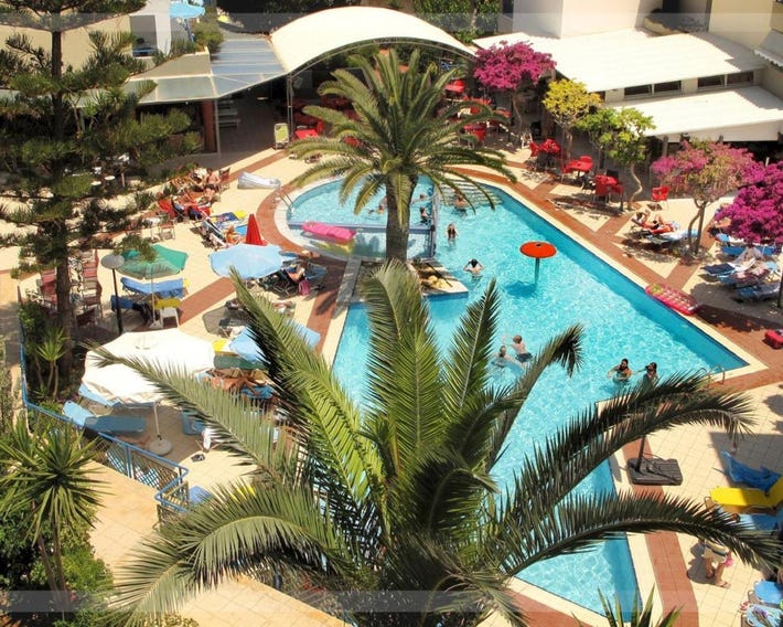 Ibiscos Garden Hotel