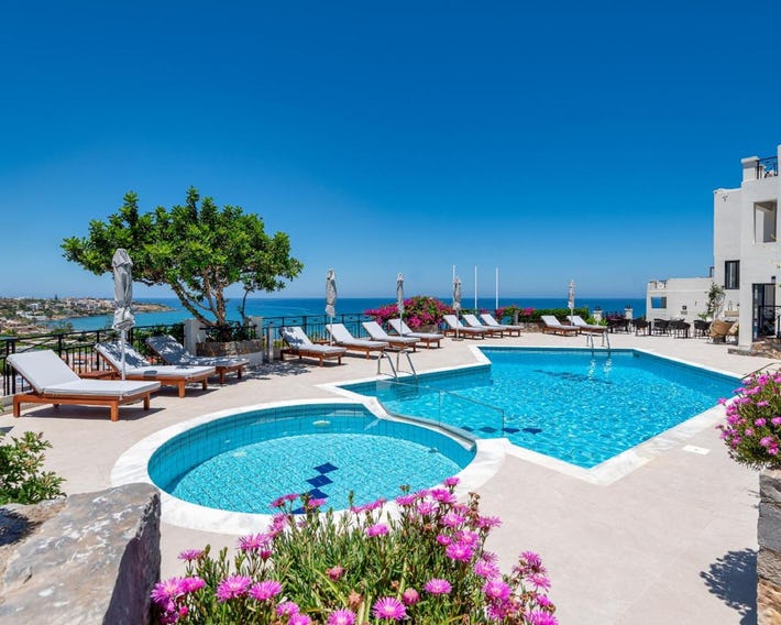 Minois Boutique Hotel
