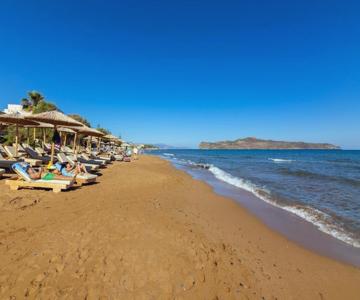 Beachfront villa Agia Marina