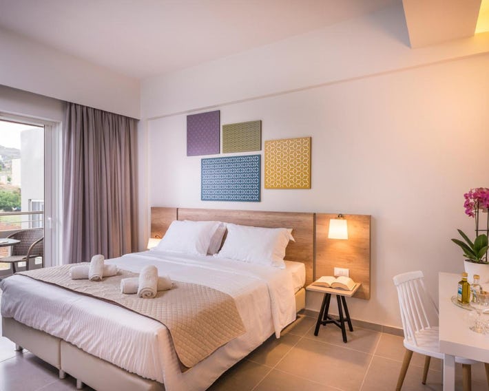 IRINI STALOS Apartments