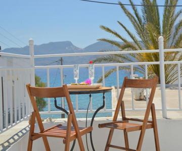 Esperos Seaside Suite in Adamas, Milos