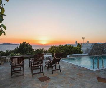 Villa Waves