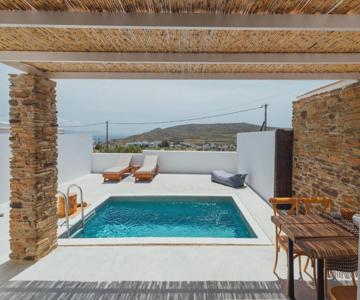 Tinosera Luxury Suites