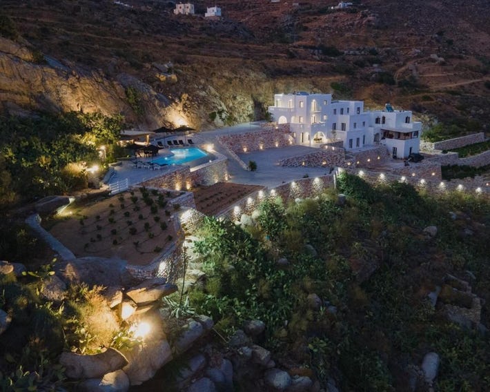 WOW Panoramic View Deluxe Villas
