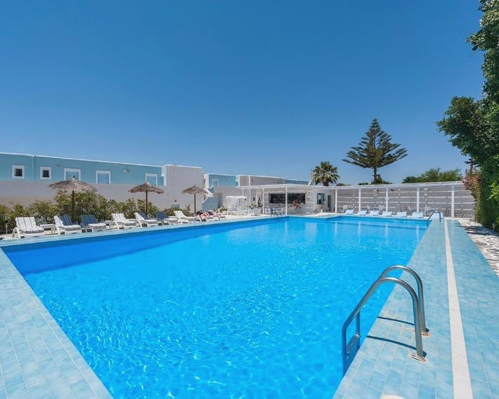 Narges Hotel