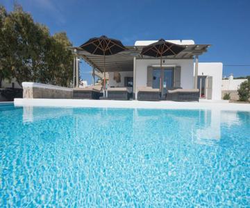 Private Villa Màou